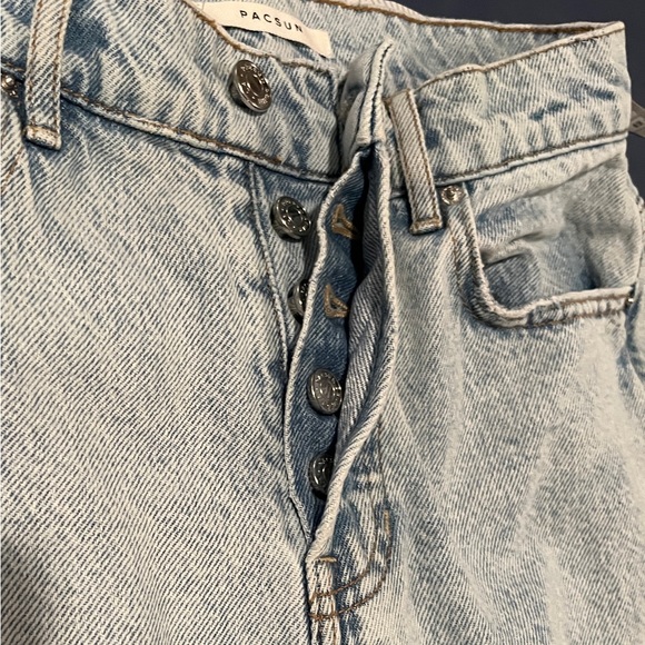 Pacsun Light Washed Jeans - Picture 7 of 7